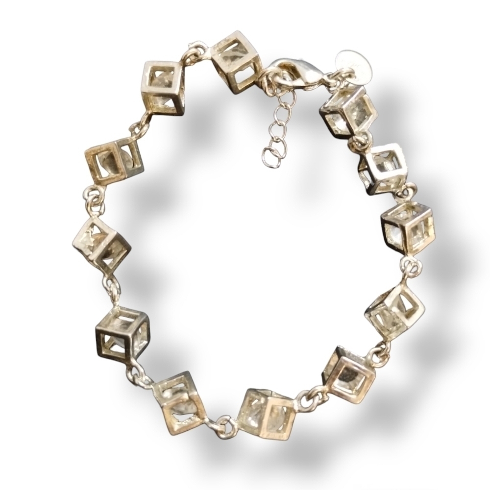Modern 925 Silver Cubes With Colorless Rhinestones Bracelet